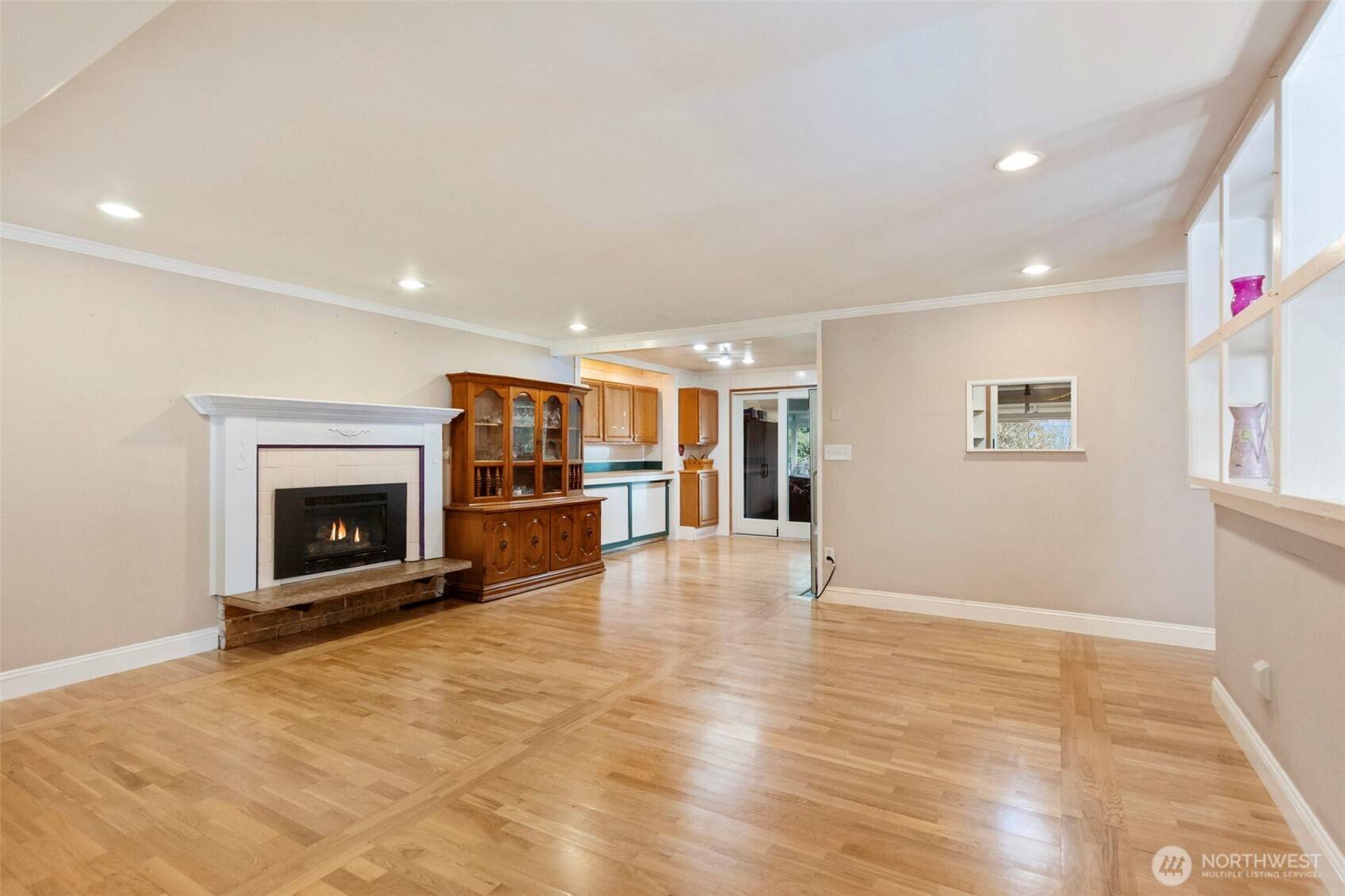 Bremerton, WA 98311,5610 Fern AVE NE