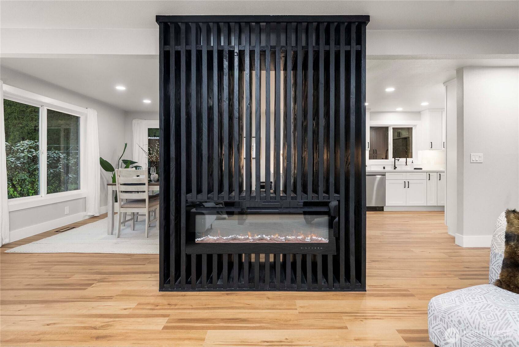 Federal Way, WA 98023,30150 10th AVE SW