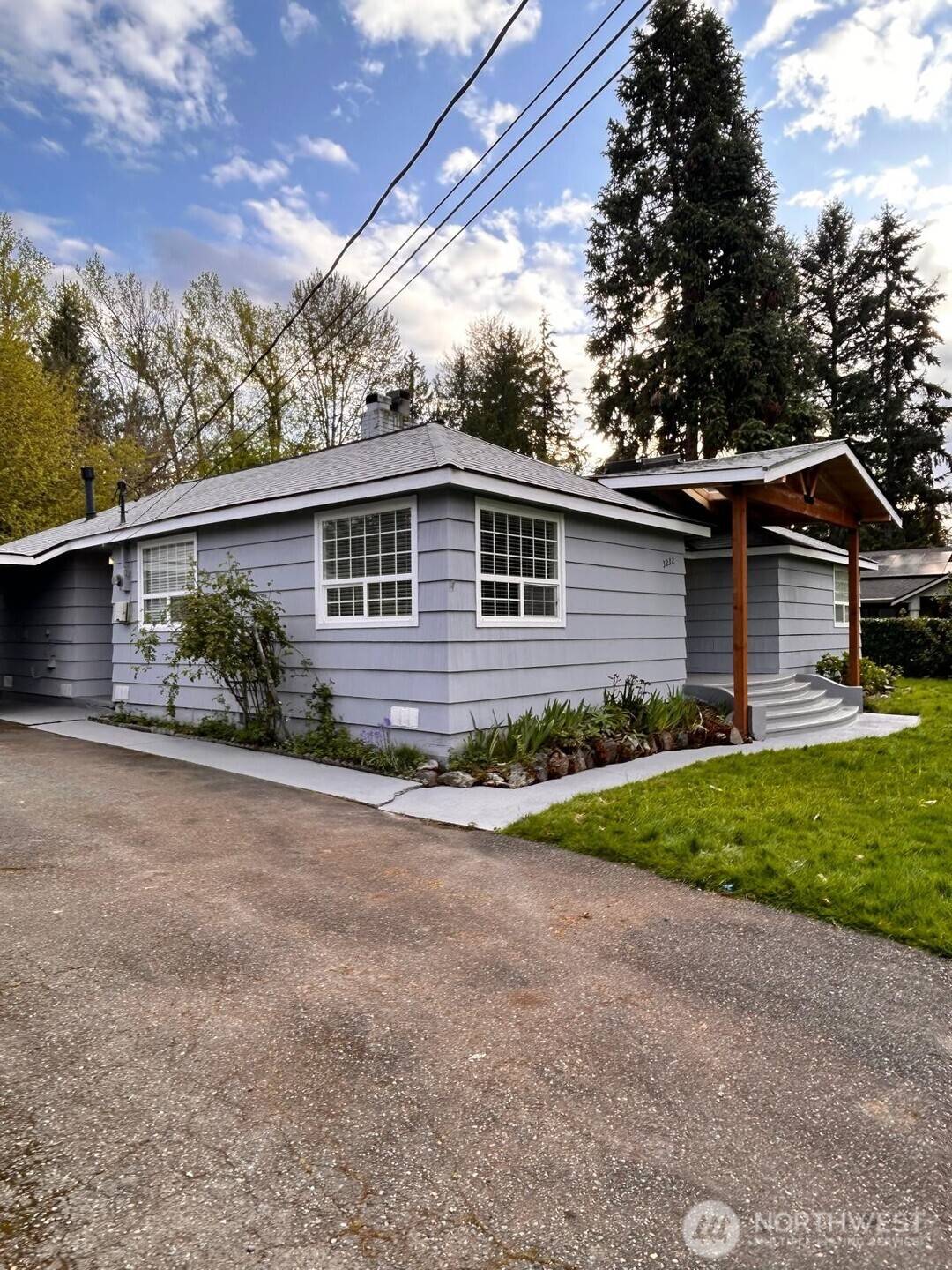 Brier, WA 98036,3232 Russet Road