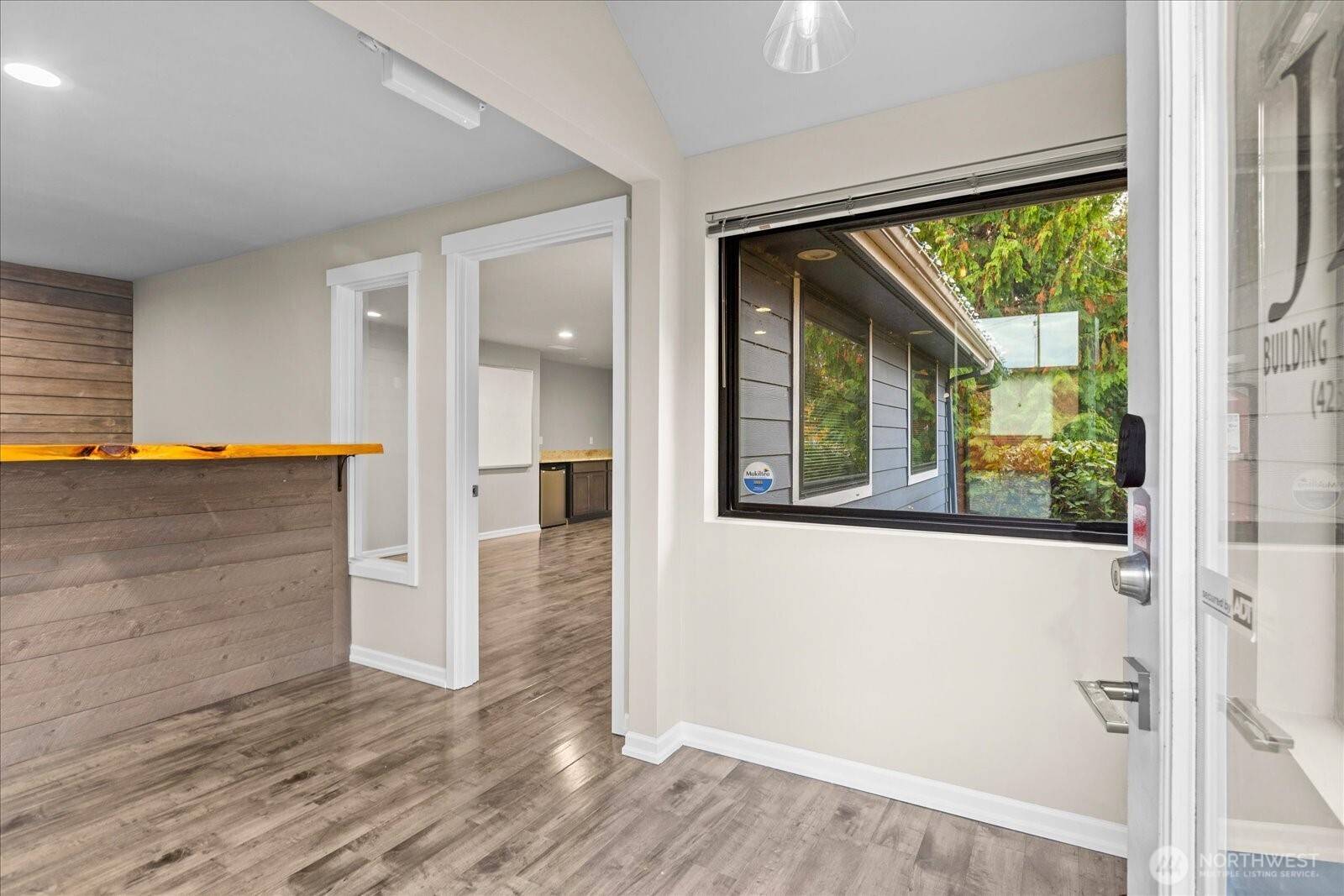 Mukilteo, WA 98275,8425 44th AVE W