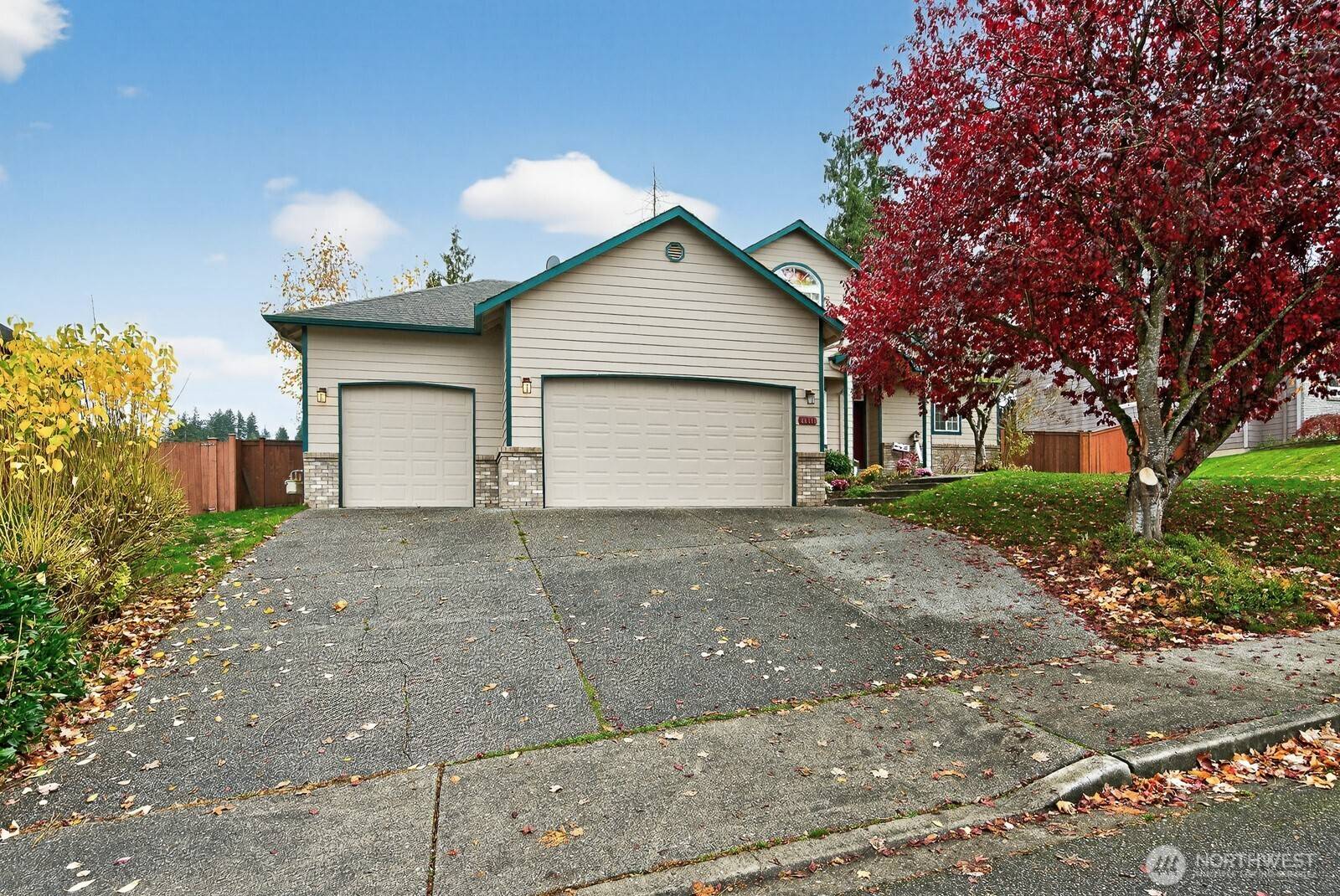 Stanwood, WA 98292,28111 82nd DR NW