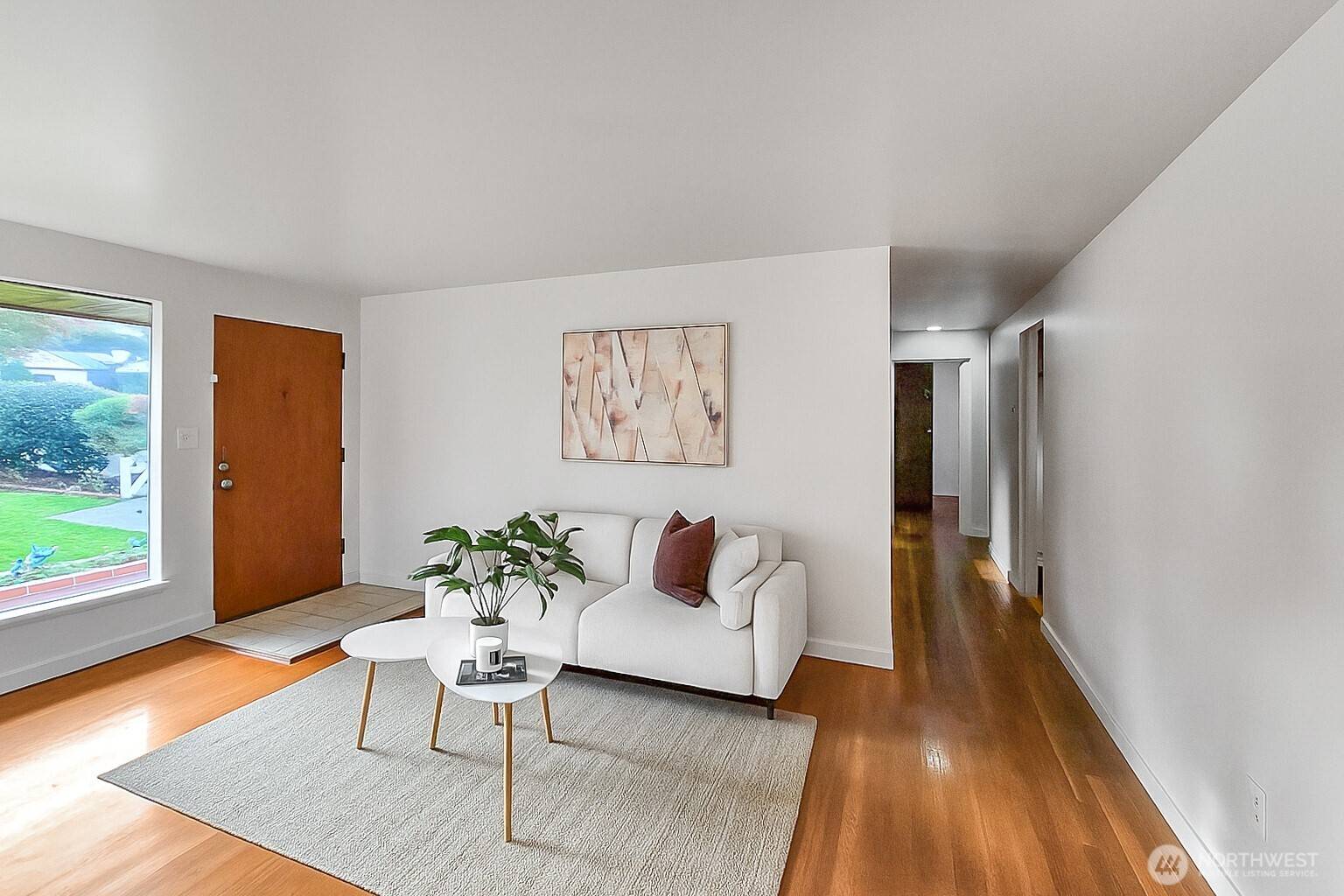 Seattle, WA 98178,11144 Woodward AVE S