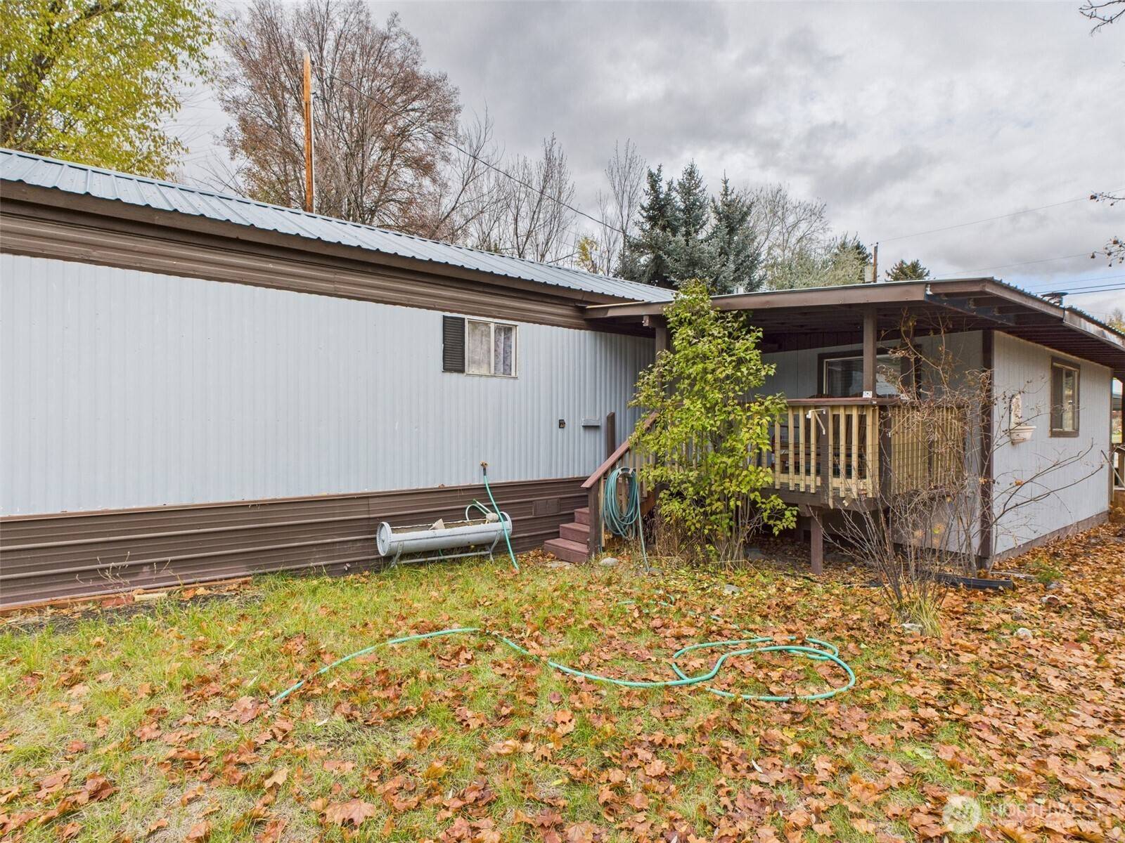 Republic, WA 99166,927 Hesse BLVD