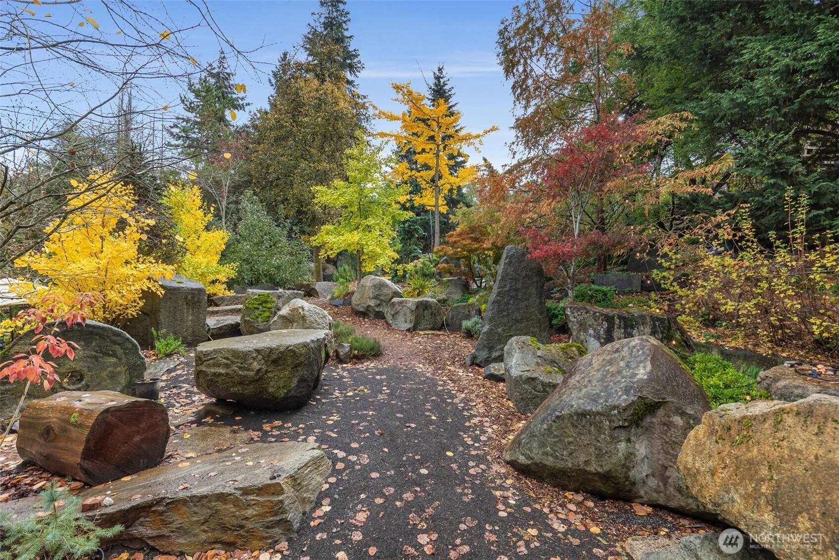 Seattle, WA 98144,3007 S Court ST