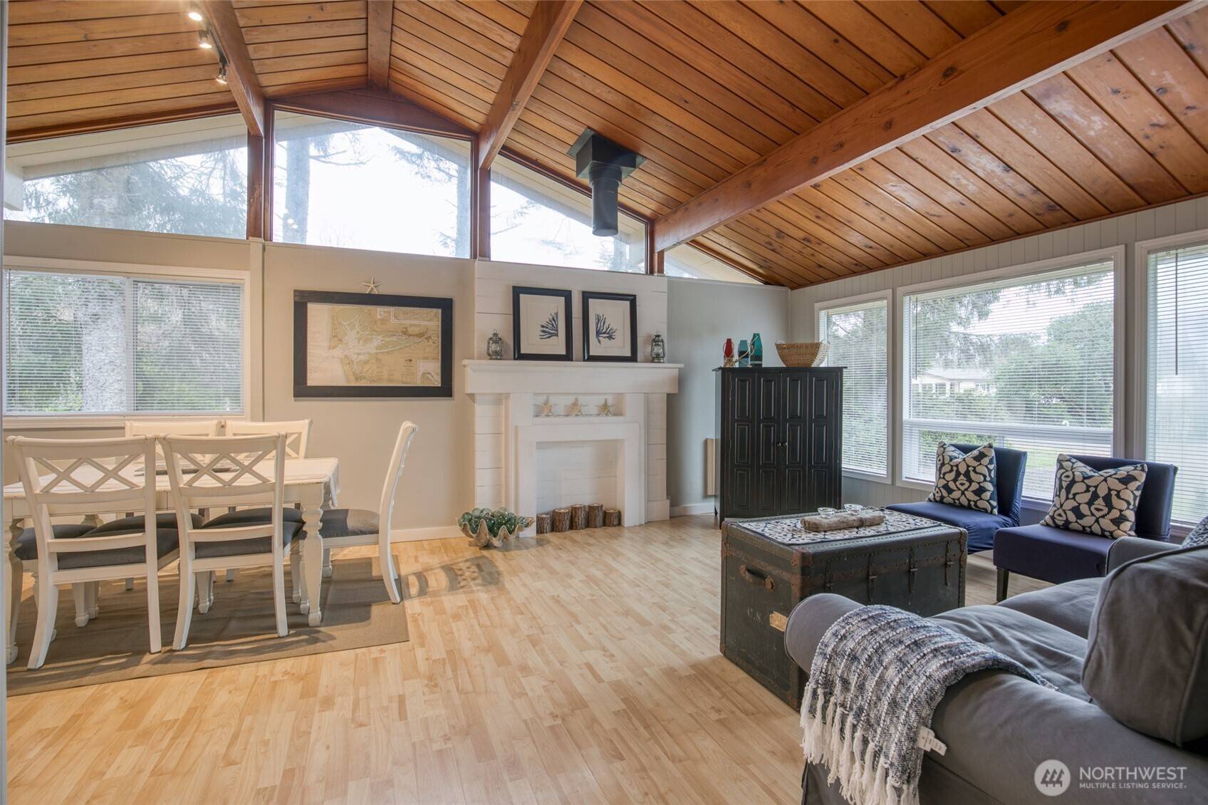 Ocean Shores, WA 98569,140 Jib ST NW