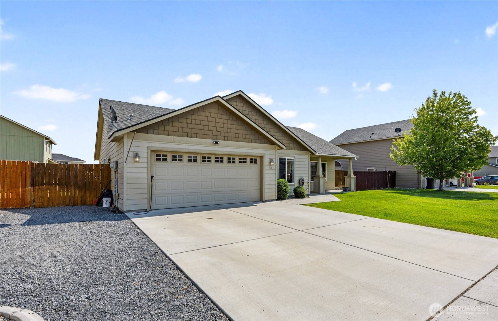 Ephrata, WA 98823,314 J ST SE