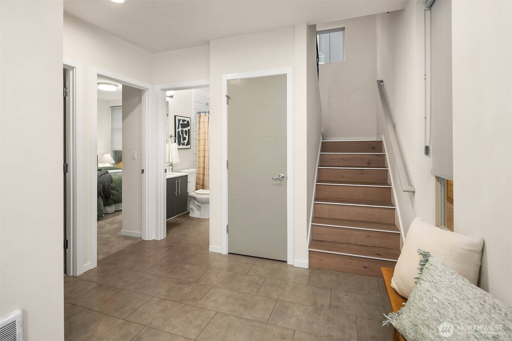 Seattle, WA 98107,2050 NW 62nd ST