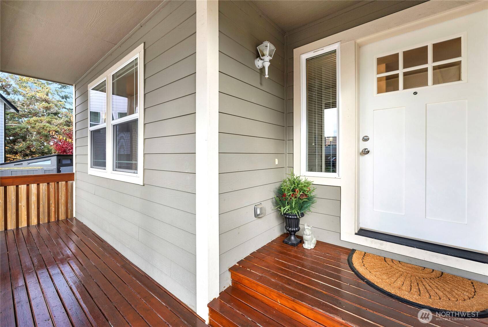 Seattle, WA 98178,10034 59th AVE S