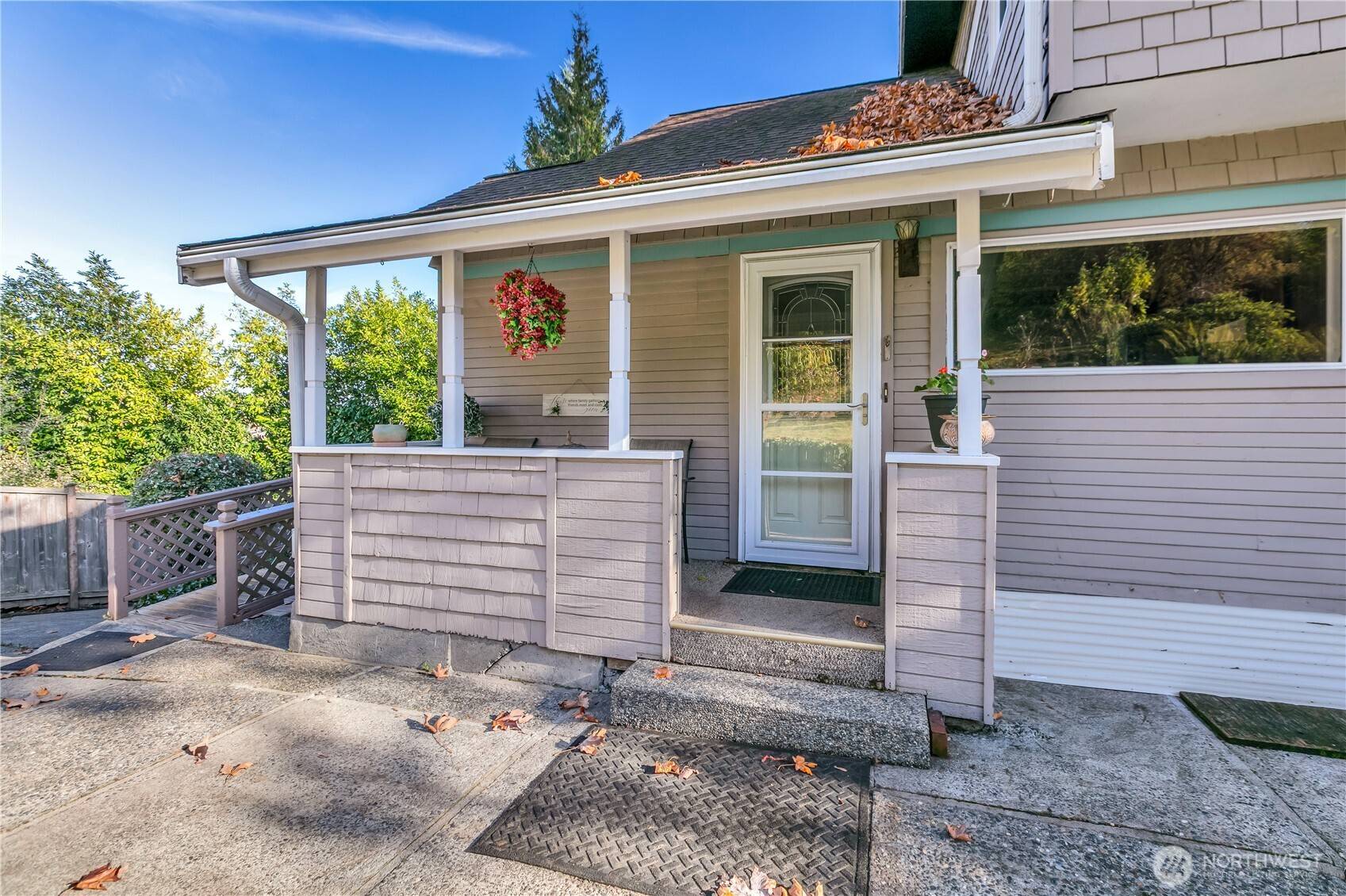 Seattle, WA 98168,10021 16th AVE S