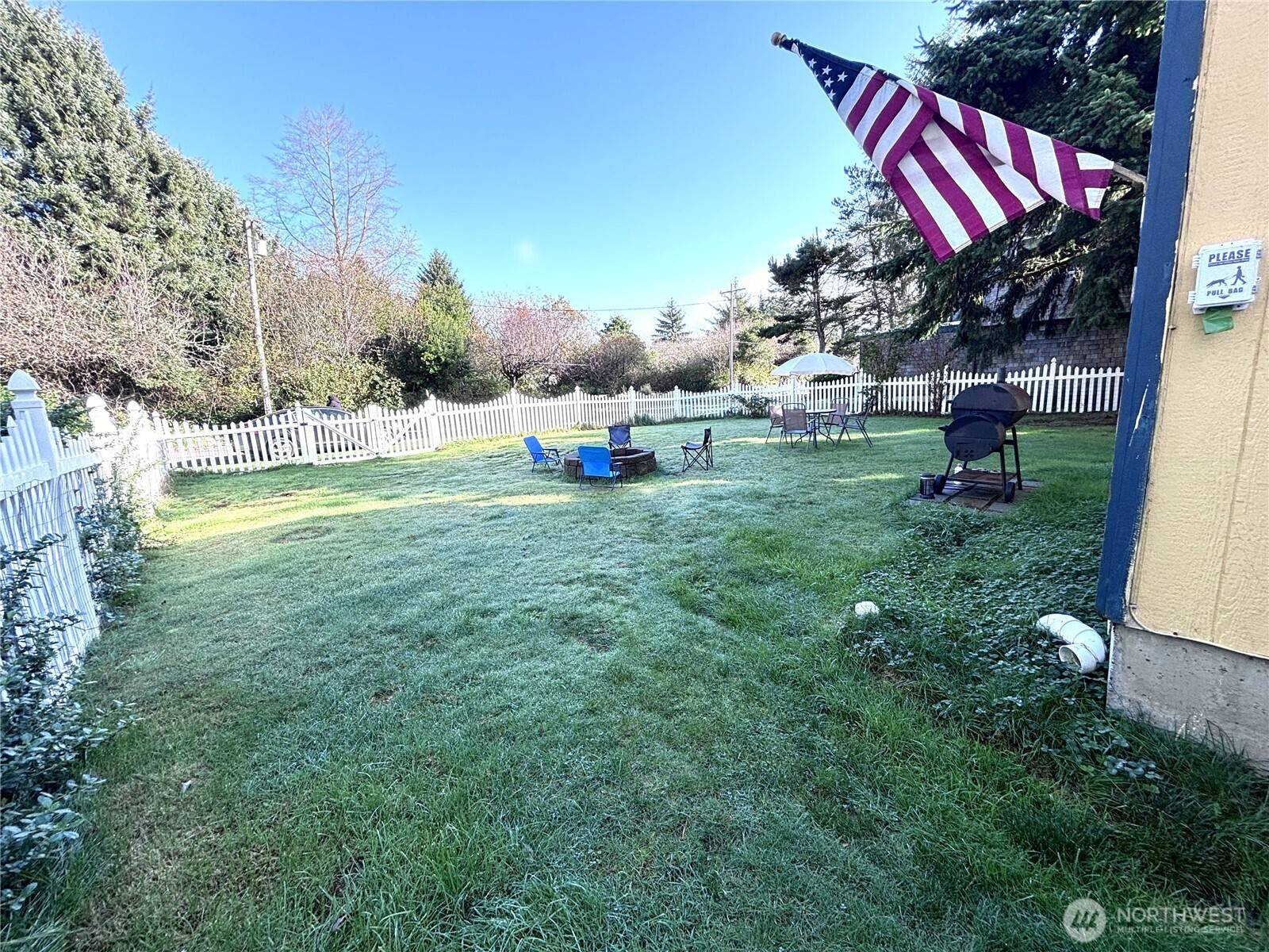 Ocean Shores, WA 98569,169 N Port Lp NW