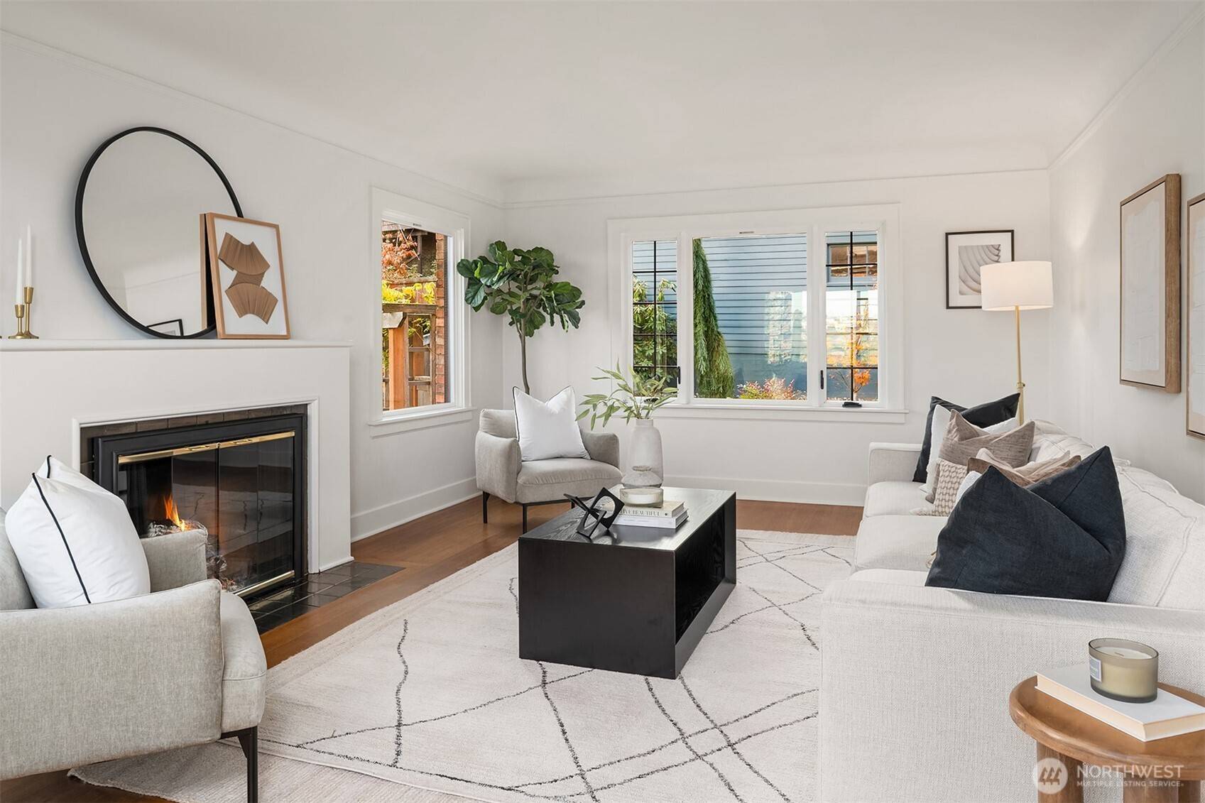 Seattle, WA 98199,2503 37th AVE W