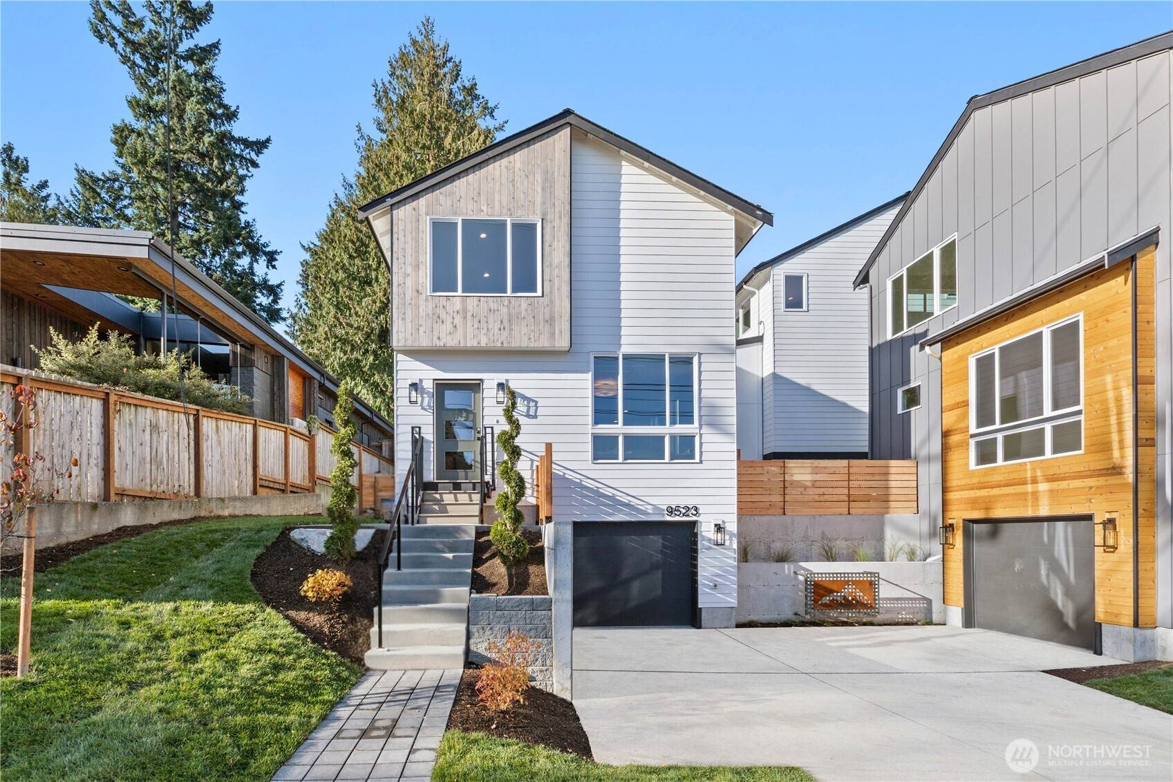 Seattle, WA 98115,9523 15th AVE NE