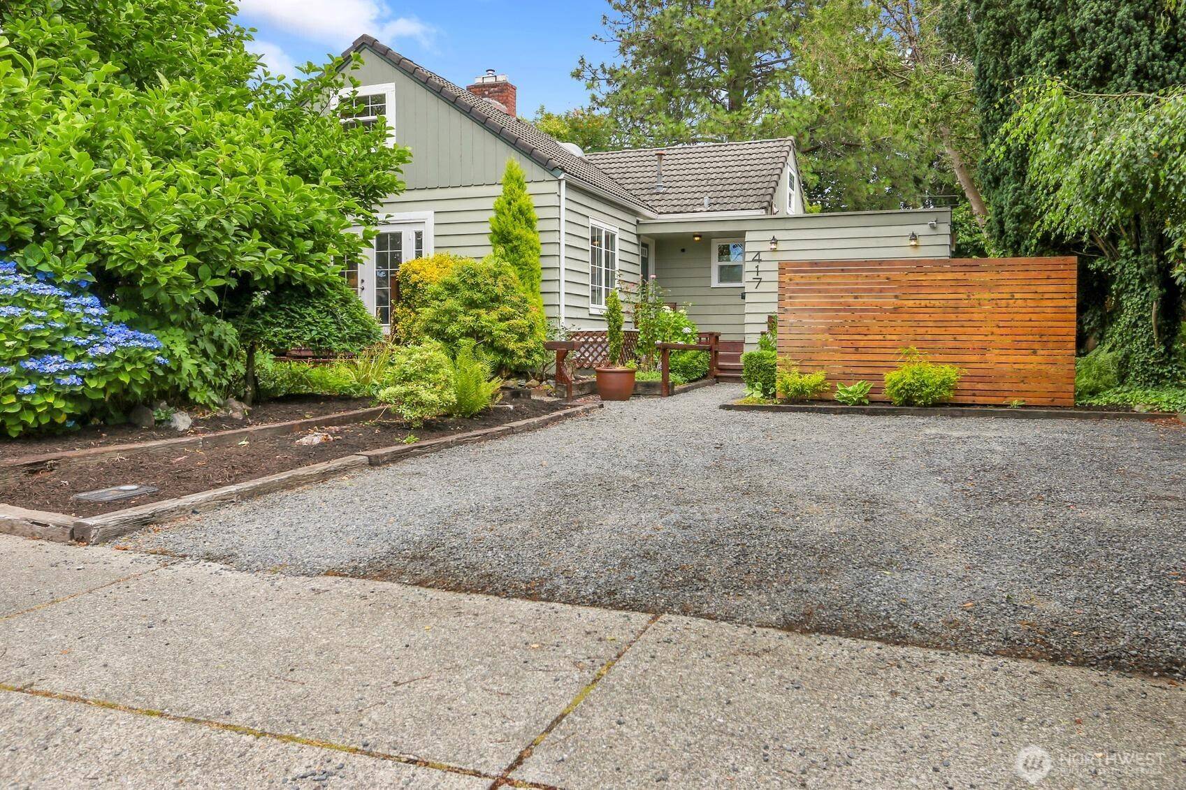 Snohomish, WA 98290,417 Avenue F #C