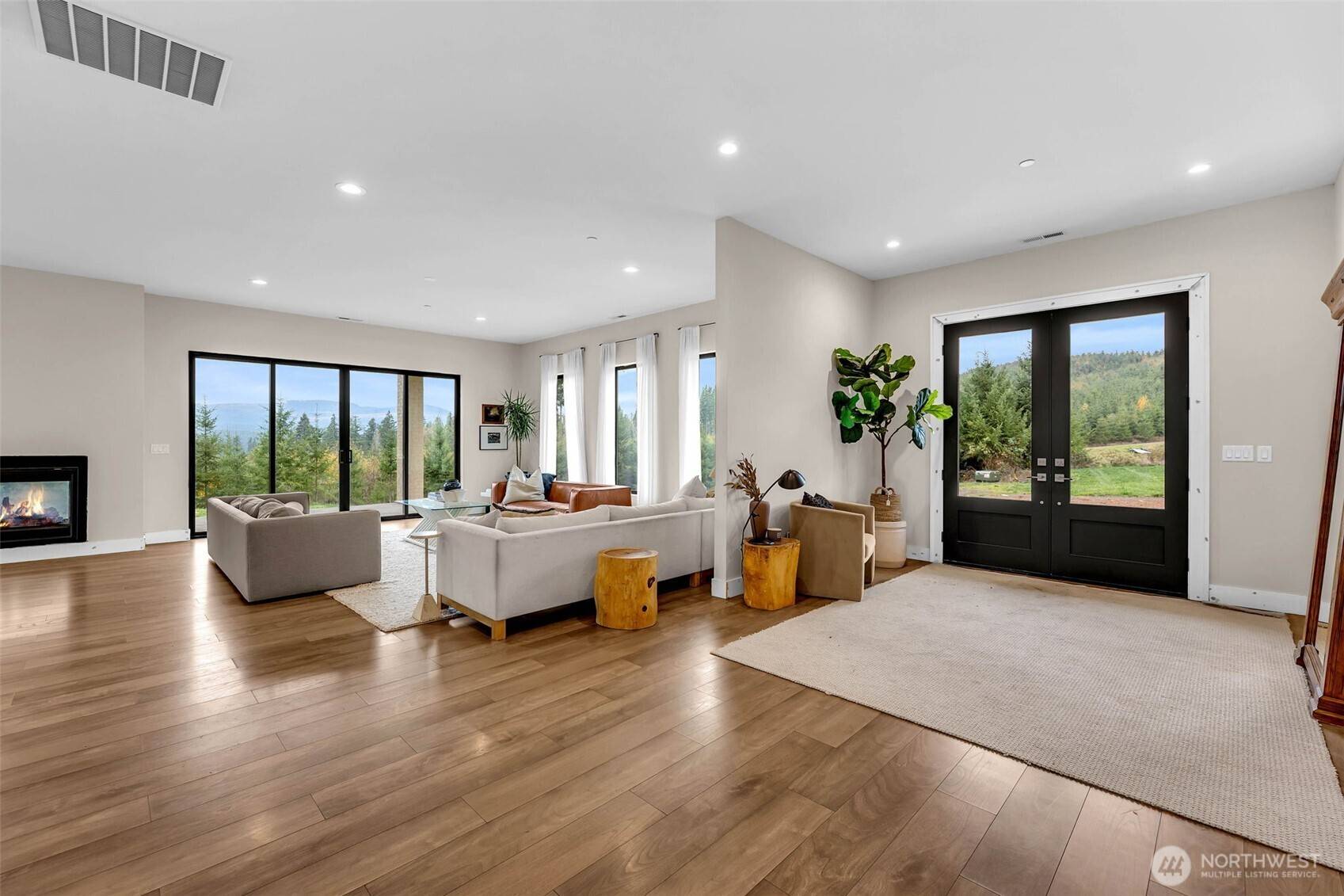 Kelso, WA 98626,2519 Rose Valley RD