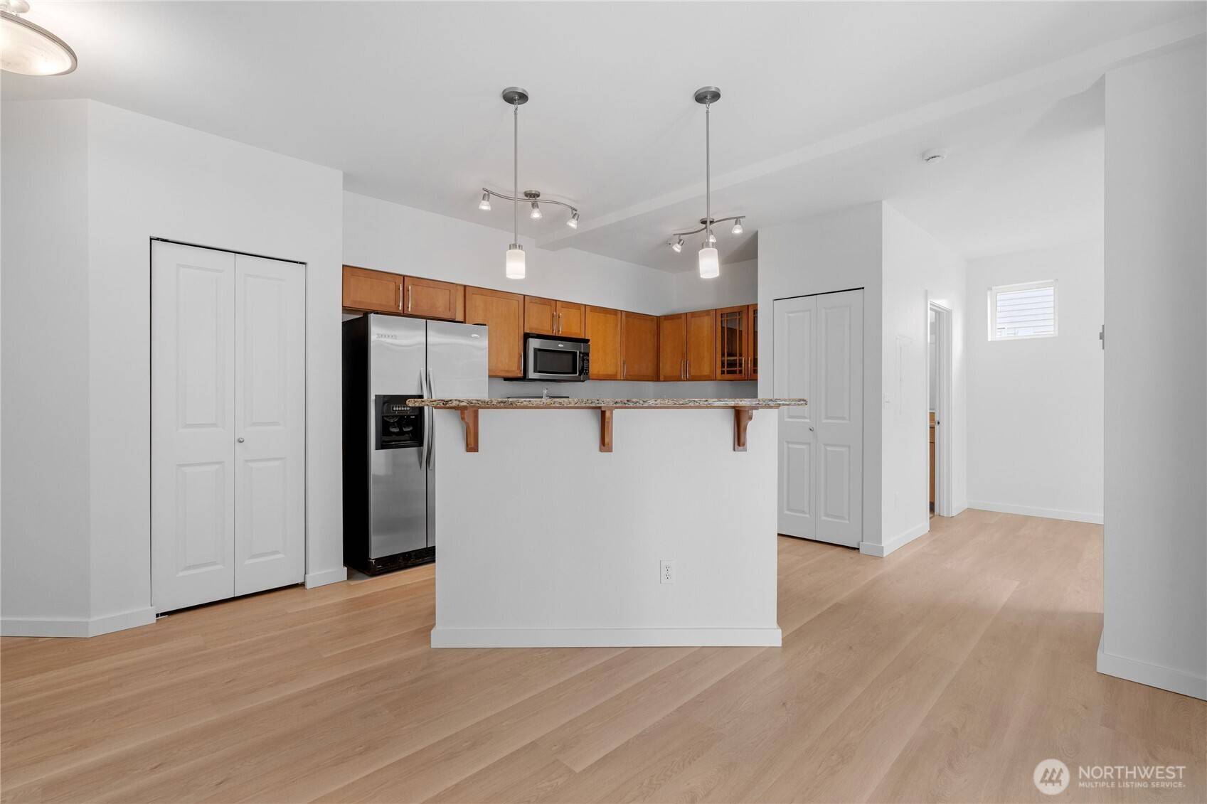 Seattle, WA 98126,2840 SW Raymond ST #203