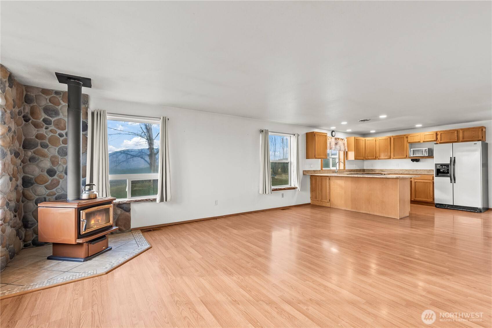 Selah, WA 98942,1390 Freimuth Rd