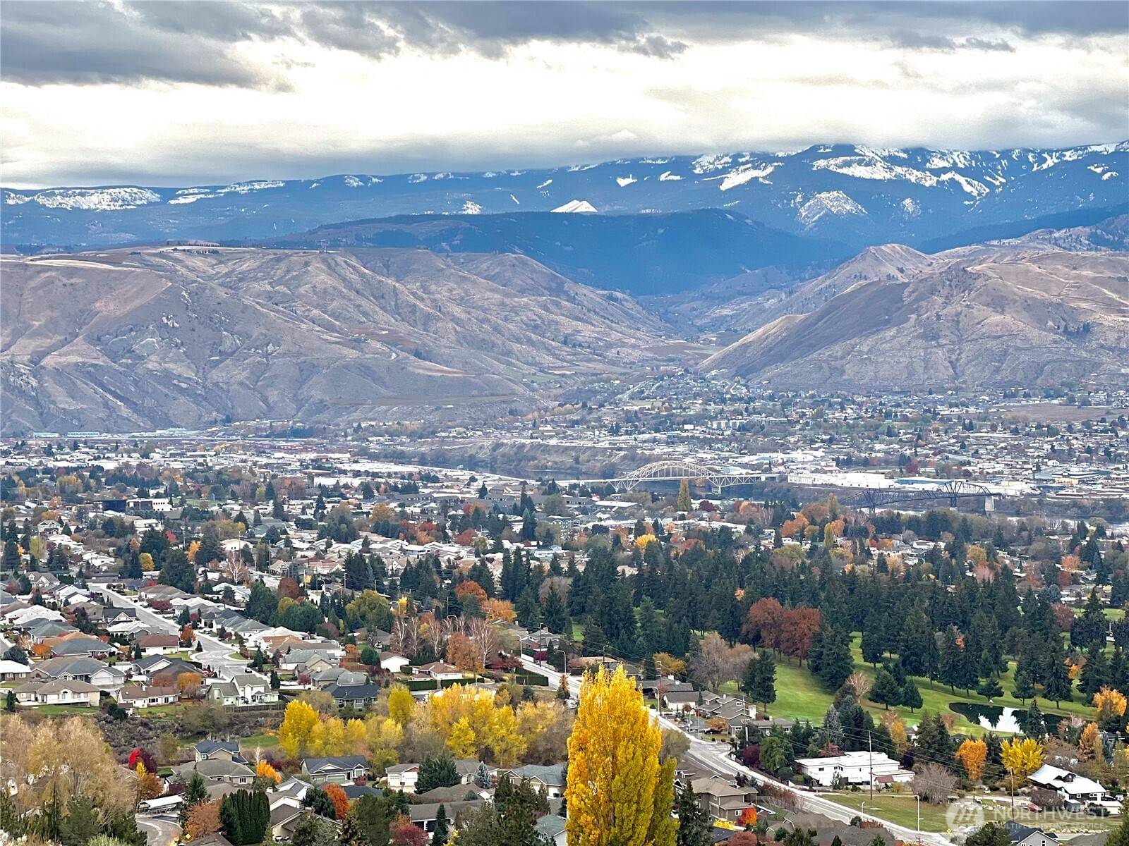 East Wenatchee, WA 98802,776 NE Tyler PL