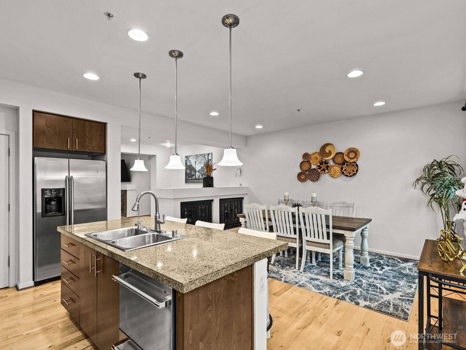 Lynnwood, WA 98087,15720 Manor #O1