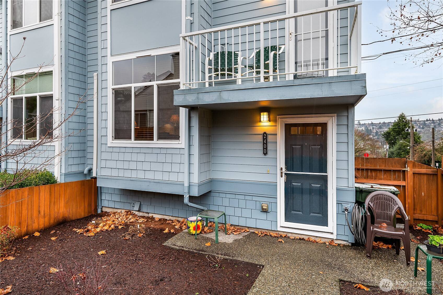 Seattle, WA 98199,2400 W Boston ST