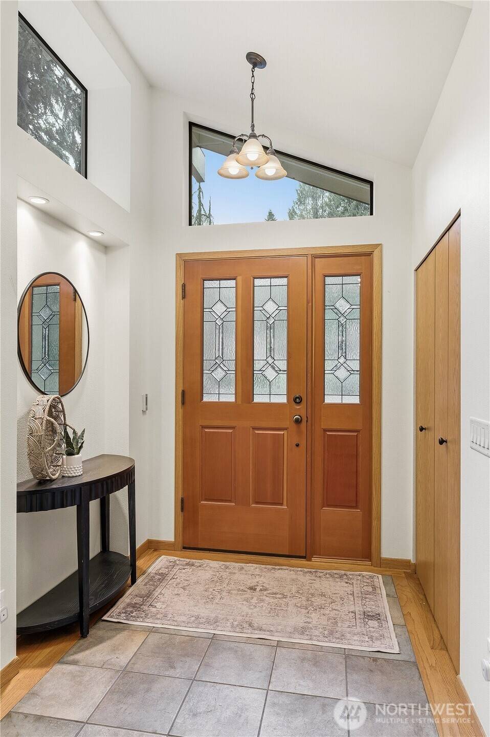 Edmonds, WA 98026,5119 136th ST SW