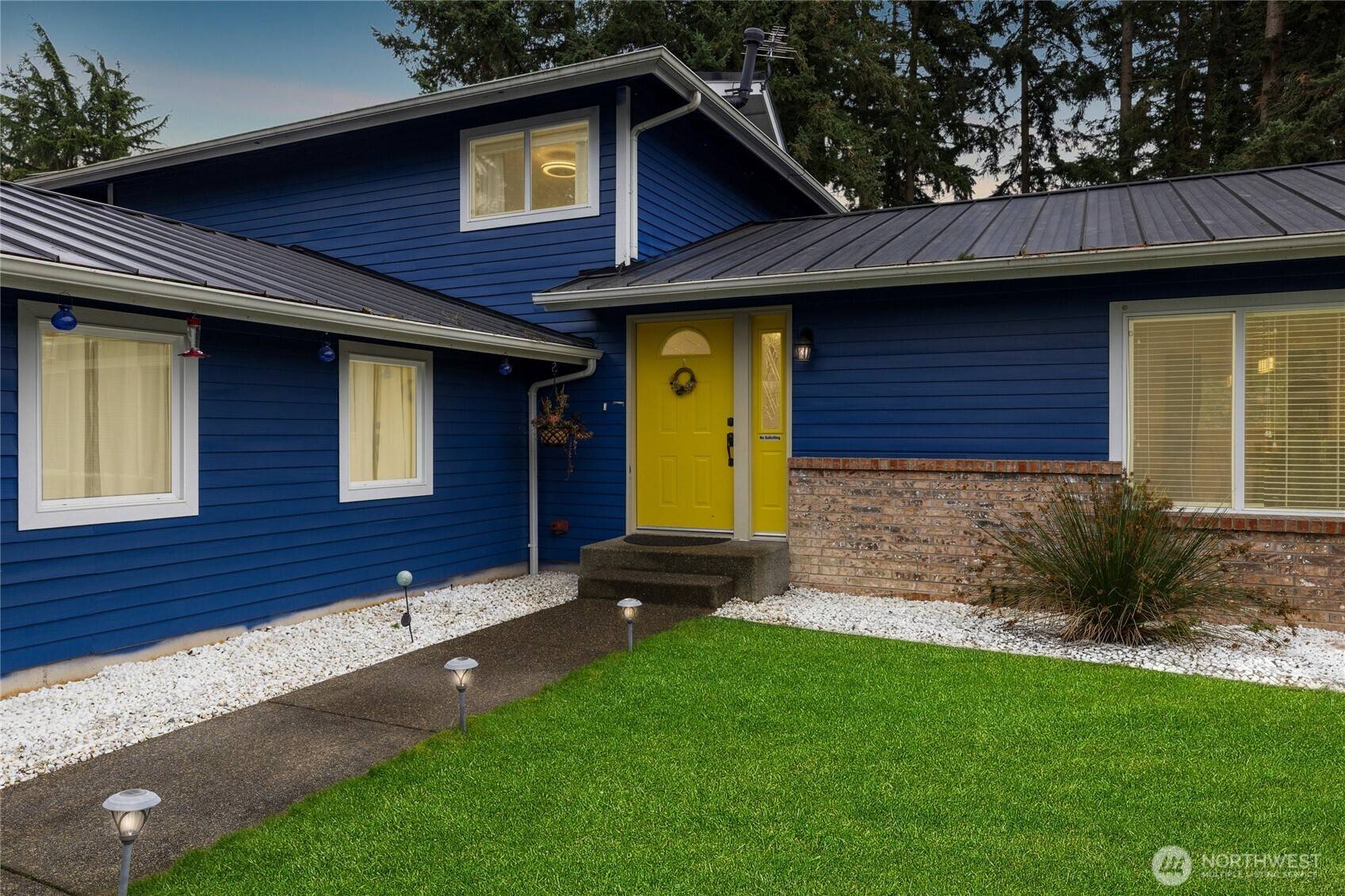 Puyallup, WA 98371,5502 82nd Street Court E