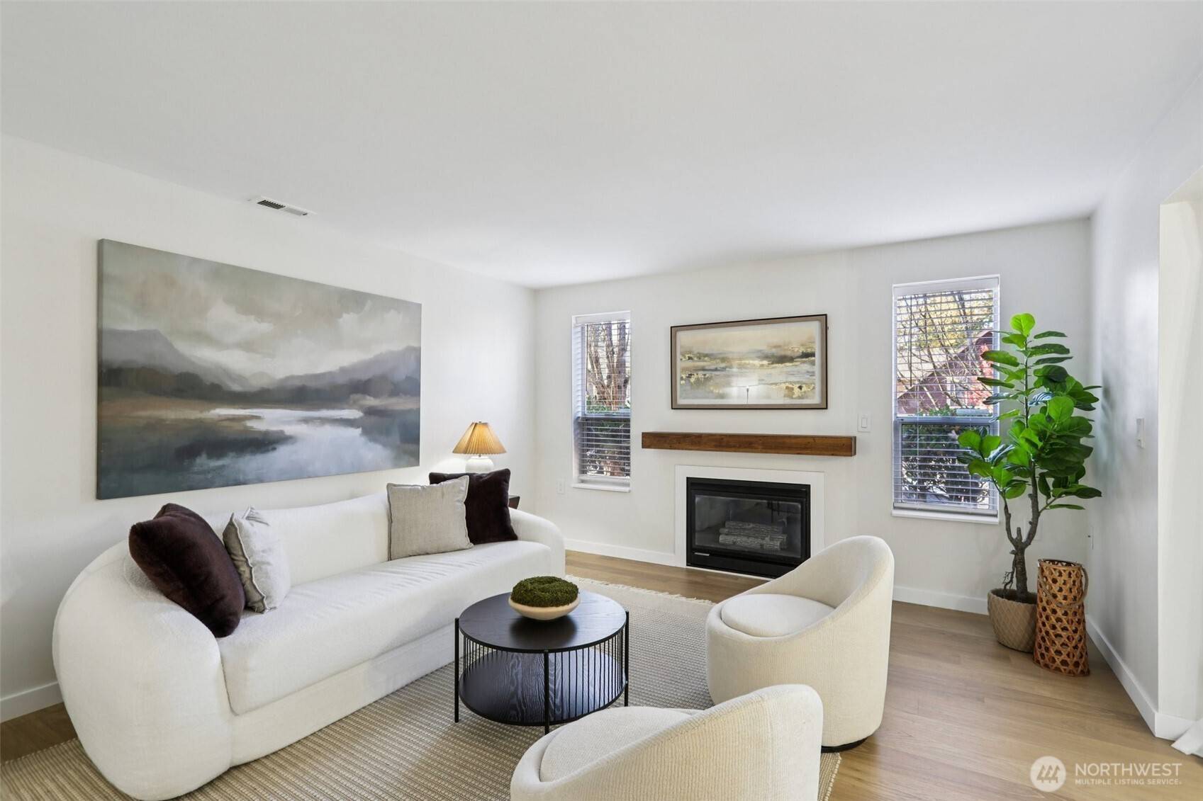 Puyallup, WA 98374,3939 10th St SE #B1