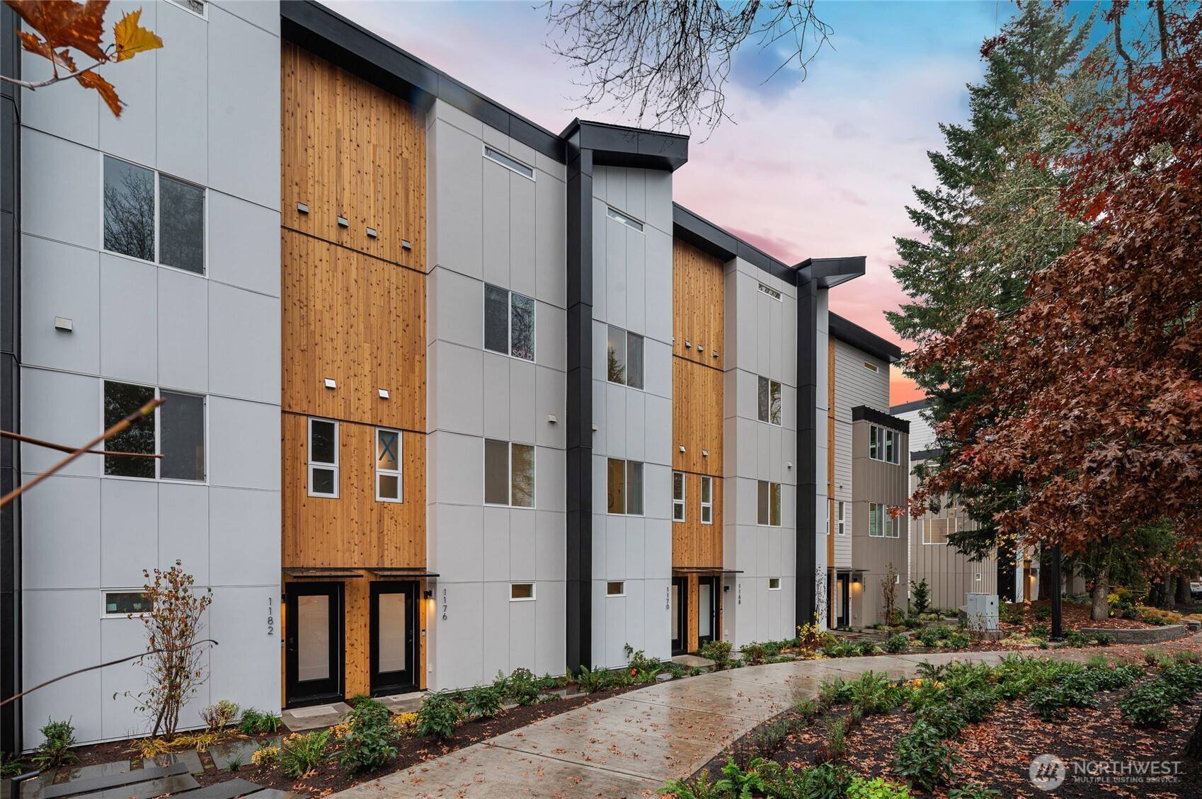 Bellevue, WA 98005,1176 129th CT NE