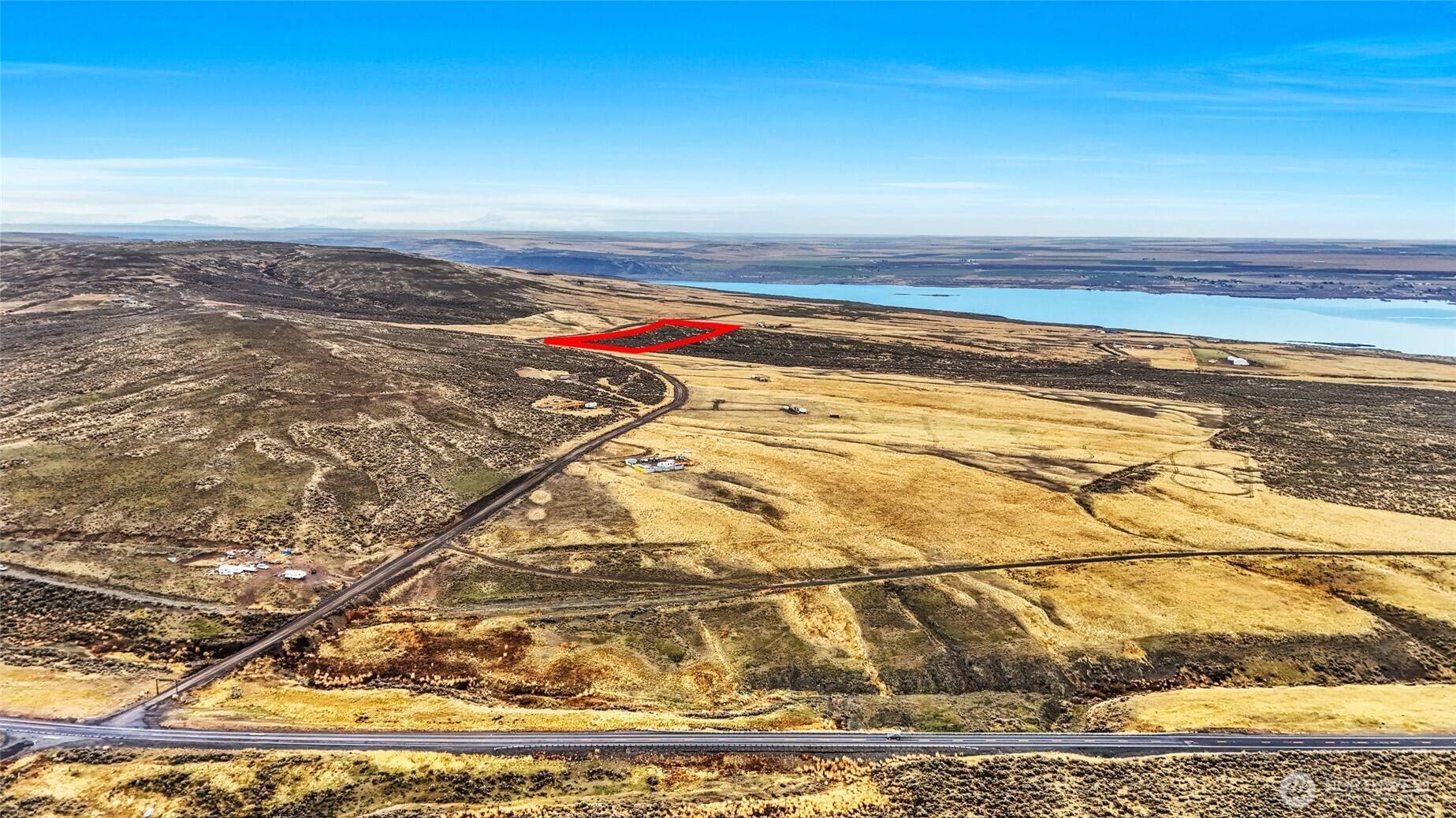 Coulee City, WA 99115,1 Banks Lake View RD NE