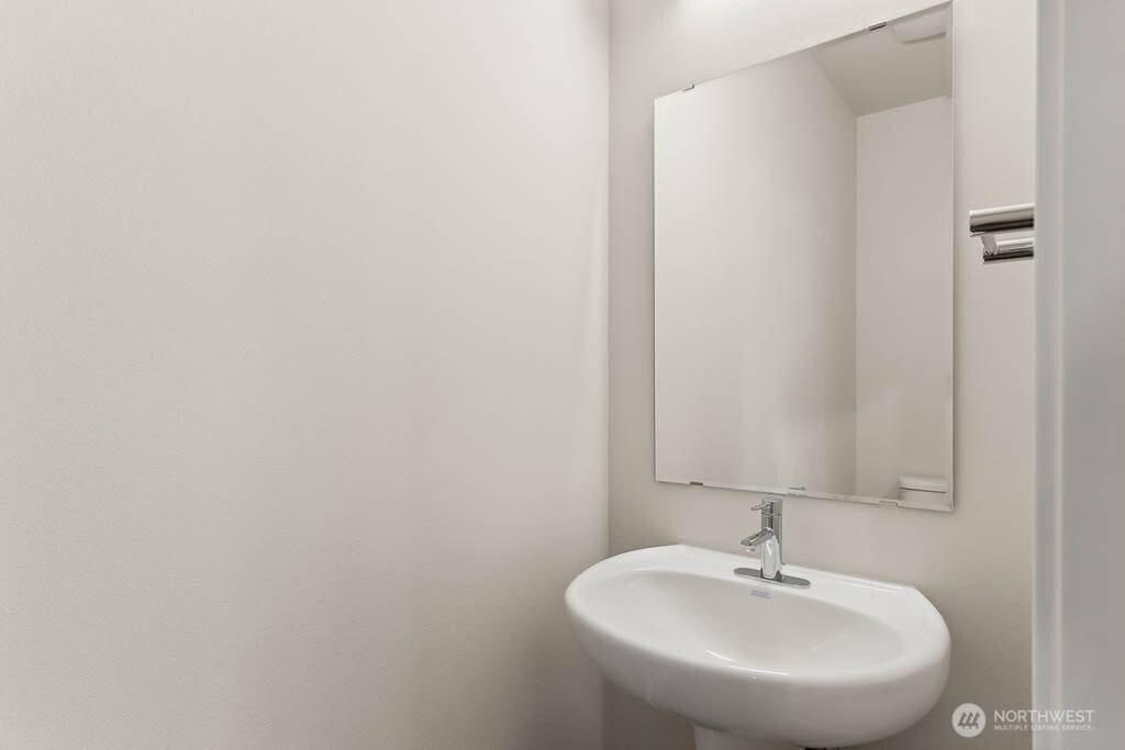 Bothell, WA 98012,3822 194th LN SE