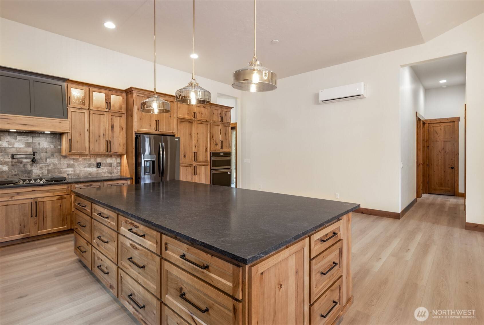 Ronald, WA 98940,110 Bitterroot LN