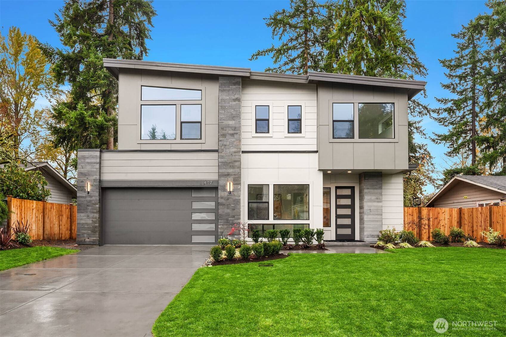 Bellevue, WA 98007,417 154th AVE SE