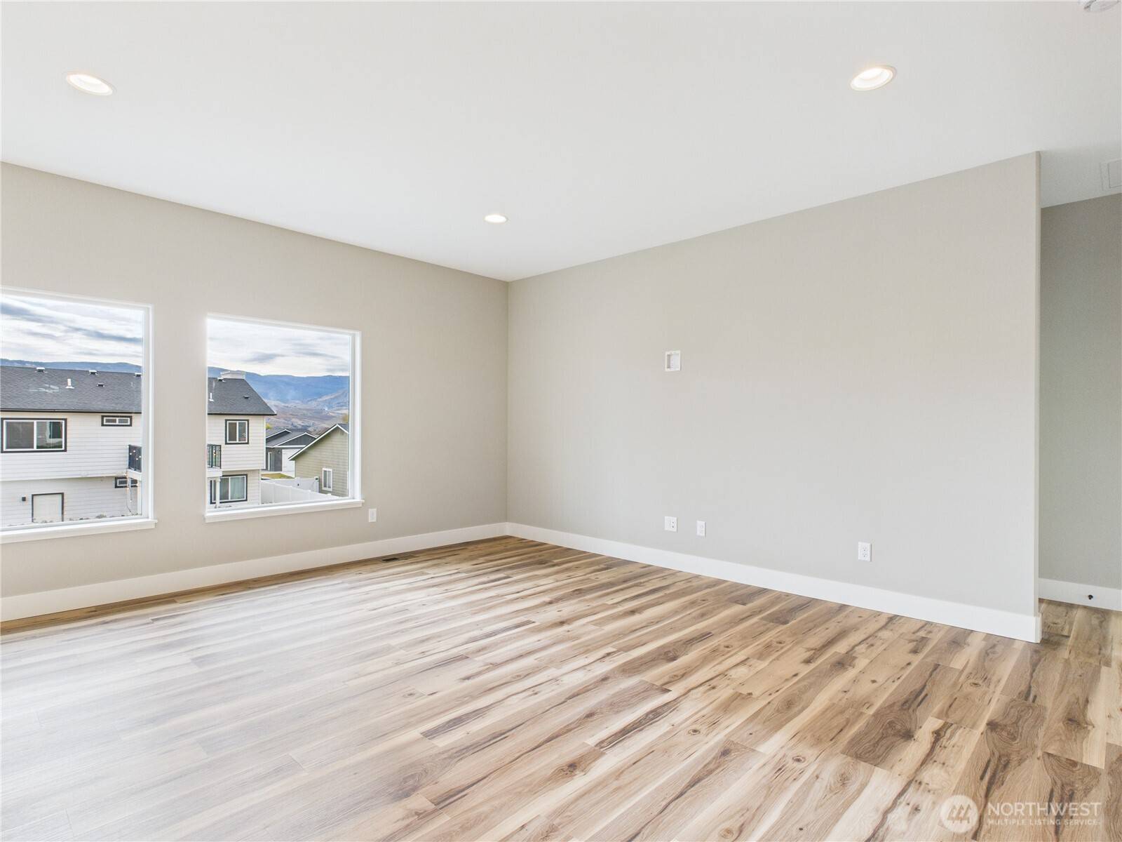 East Wenatchee, WA 98802,2460 Noah ST SE