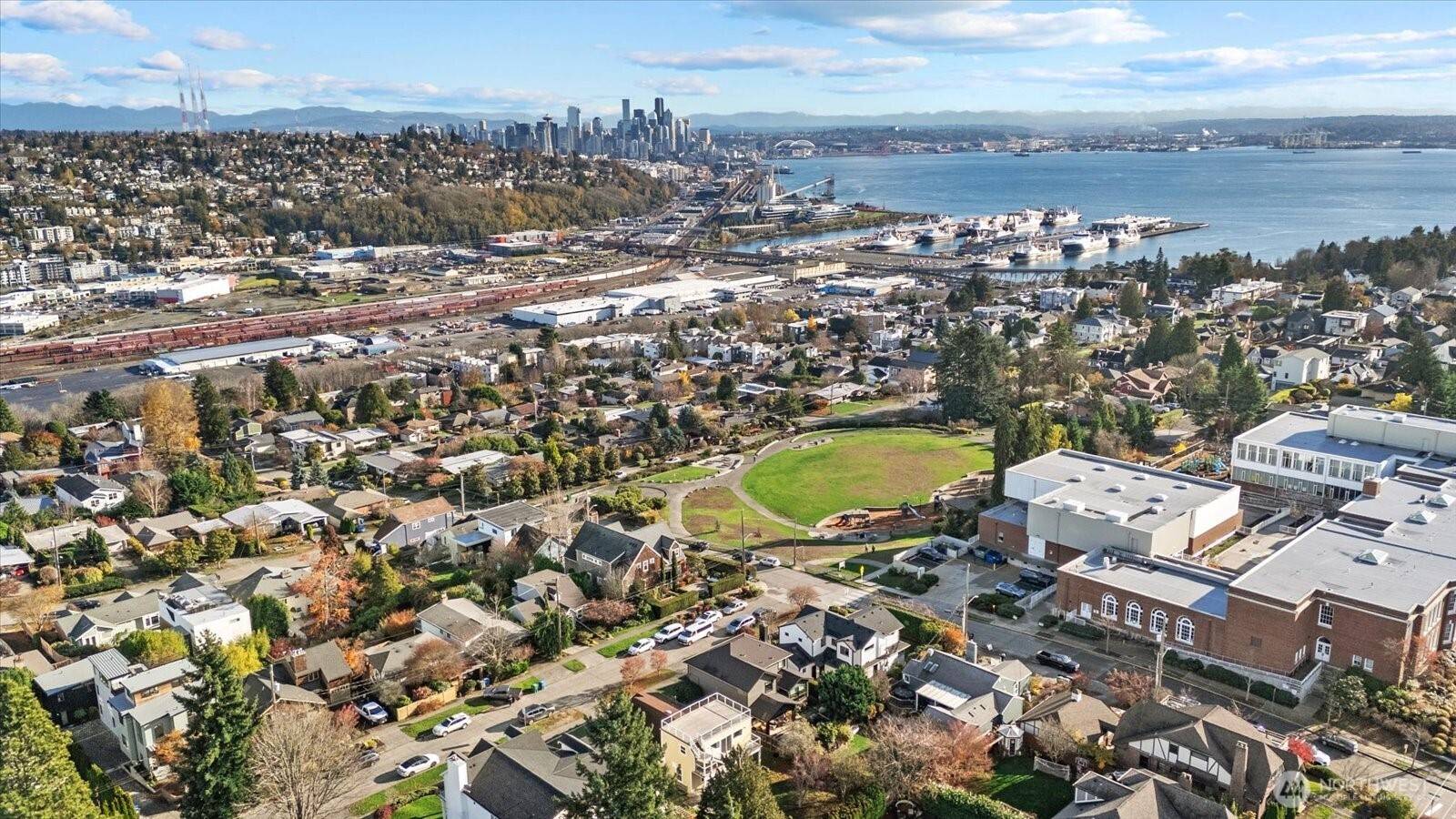 Seattle, WA 98199,2515 27th AVE W