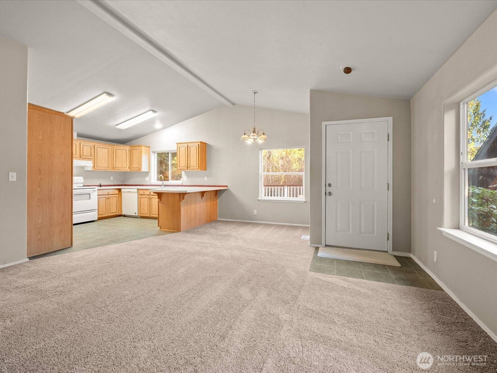 Anderson Island, WA 98303,10018 Selma CIR