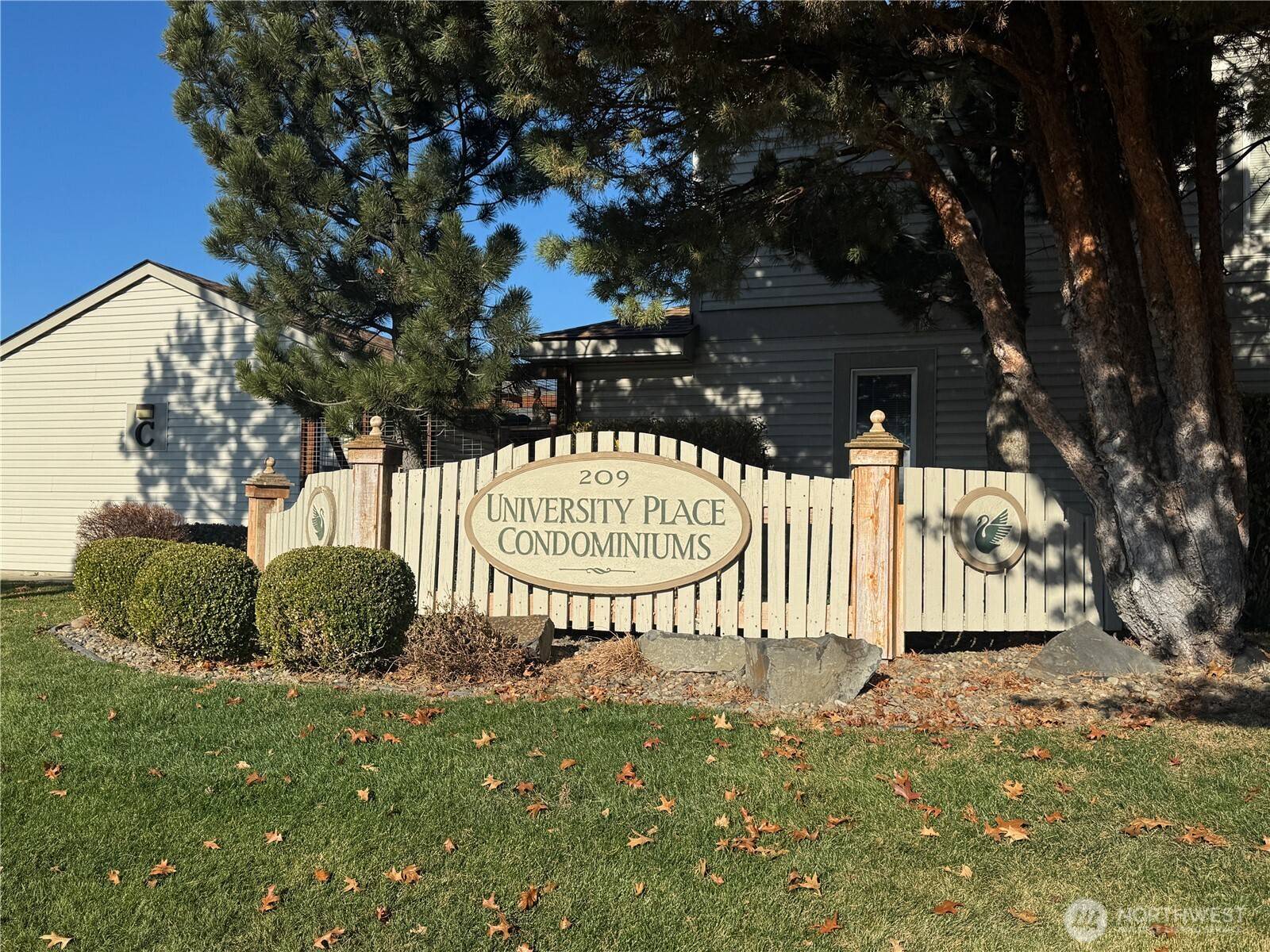 Ellensburg, WA 98926,209 E 18th AVE #11