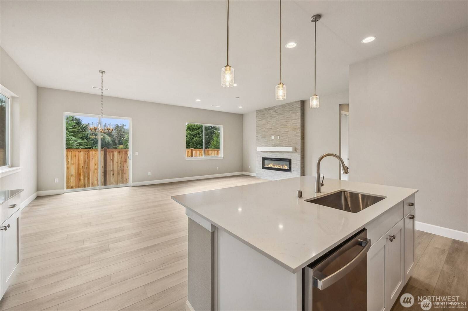 Buckley, WA 98321,749 S Davis ST #104