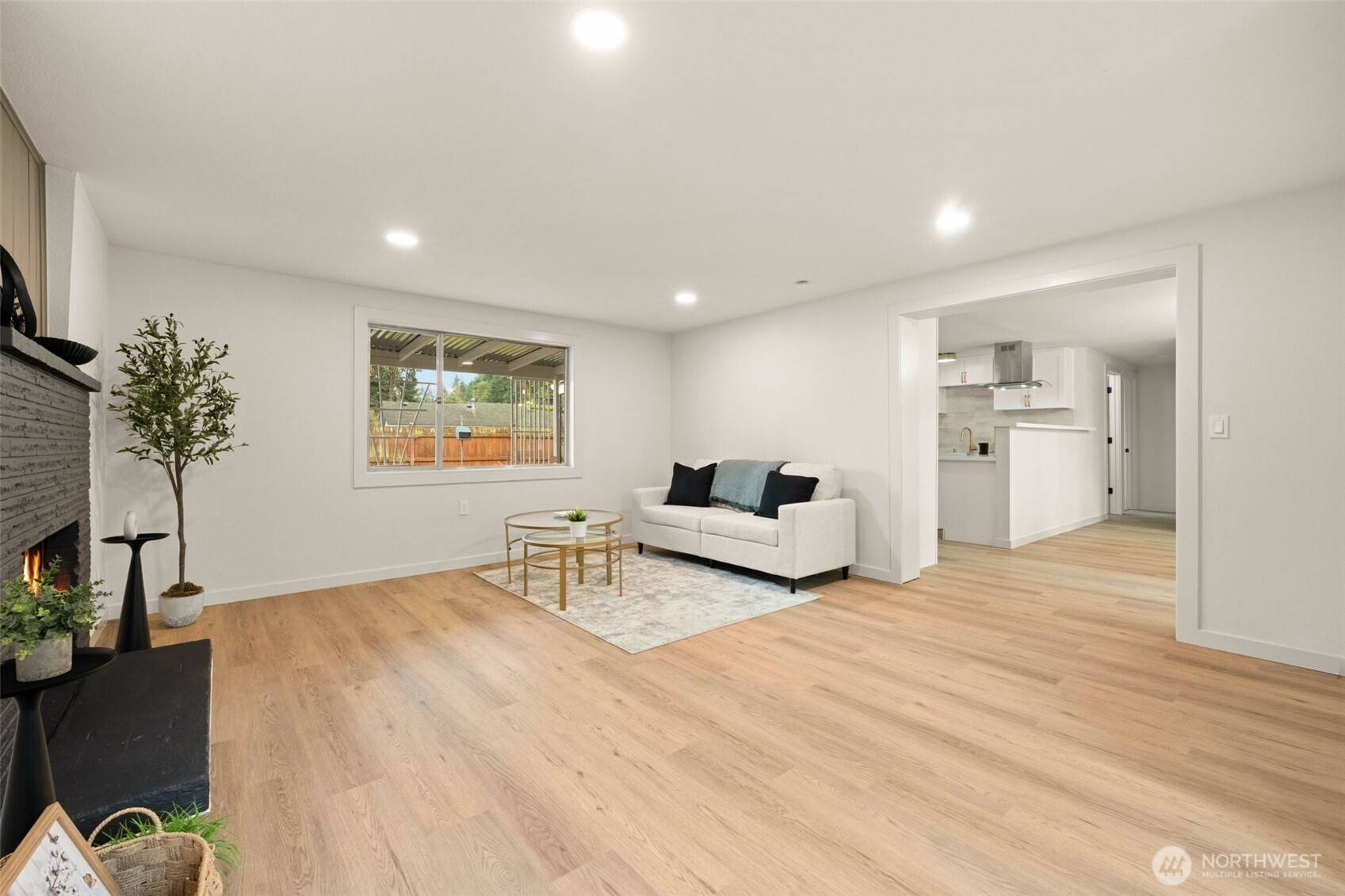 Mountlake Terrace, WA 98043,6004 225th PL SW