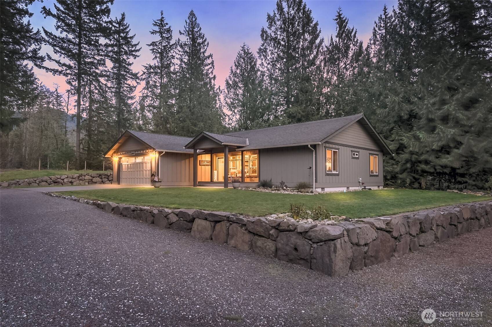 Enumclaw, WA 98022,39414 303rd AVE SE