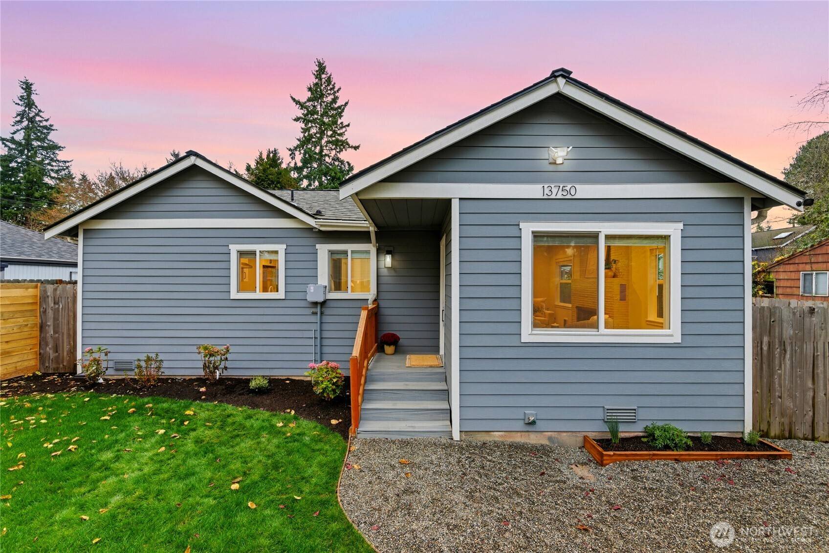 Seattle, WA 98177,13750 3rd AVE NW