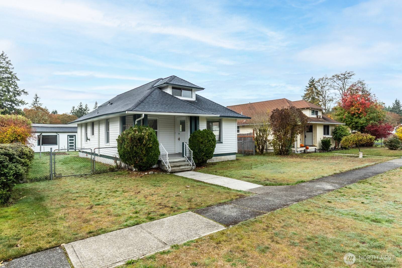 Dupont, WA 98327,602 Louviers AVE