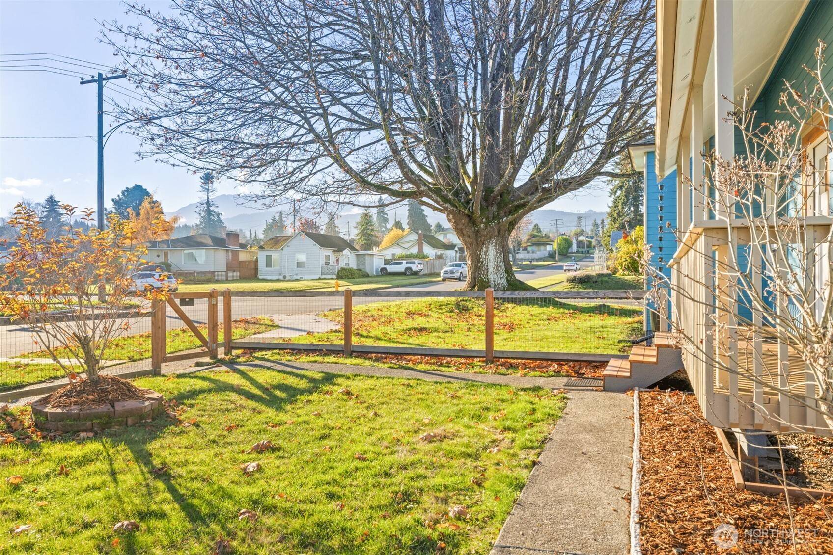 Port Angeles, WA 98362,233 E 10th ST