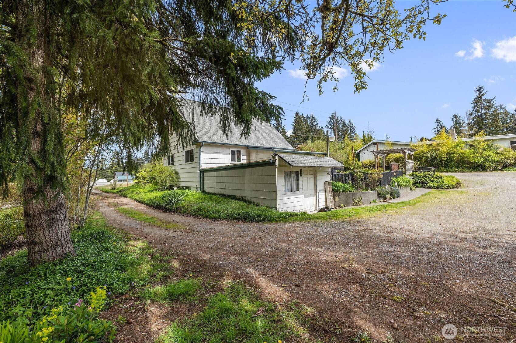 Port Orchard, WA 98366,4494 SE Mile Hill DR