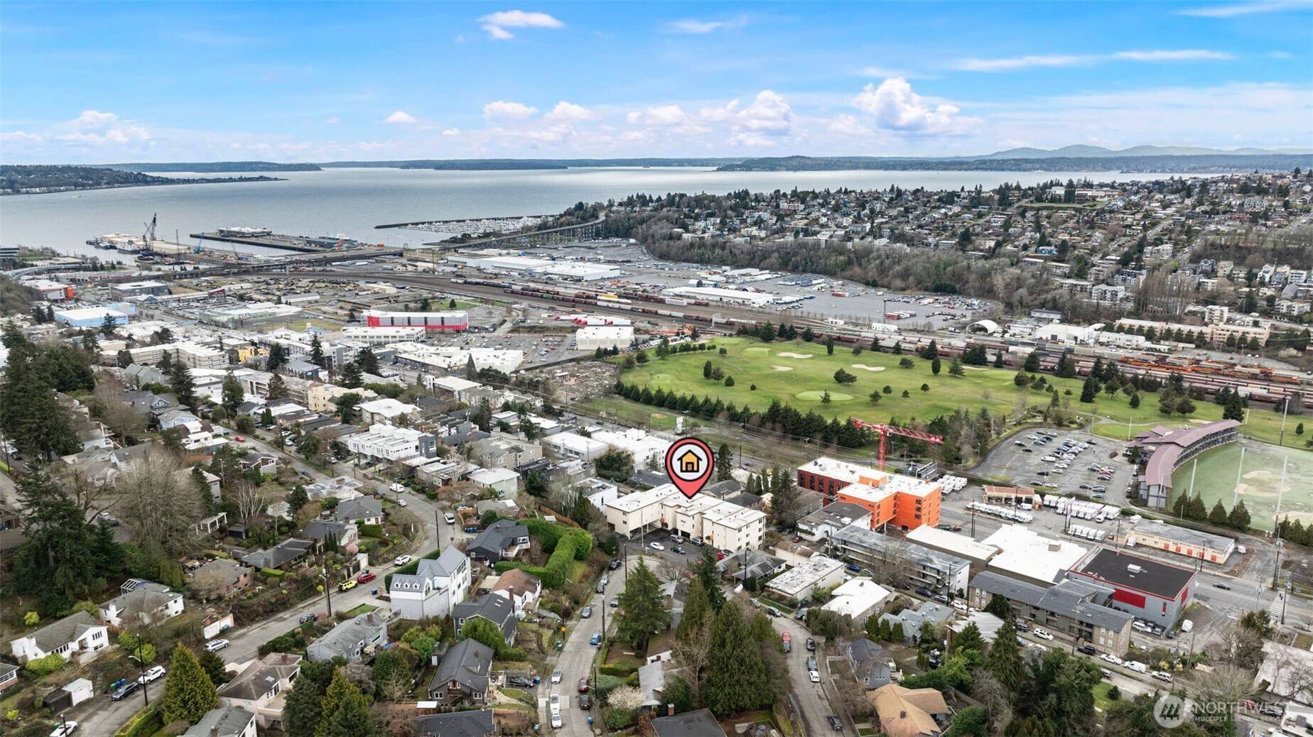 Seattle, WA 98119,2625 13th AVE W #302