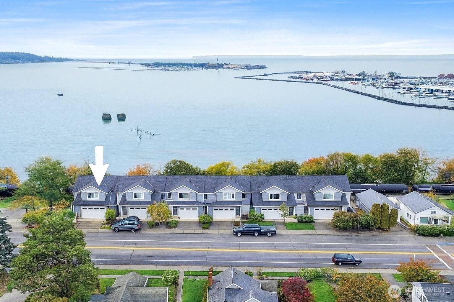 Blaine, WA 98230,1091 Peace Portal DR #6