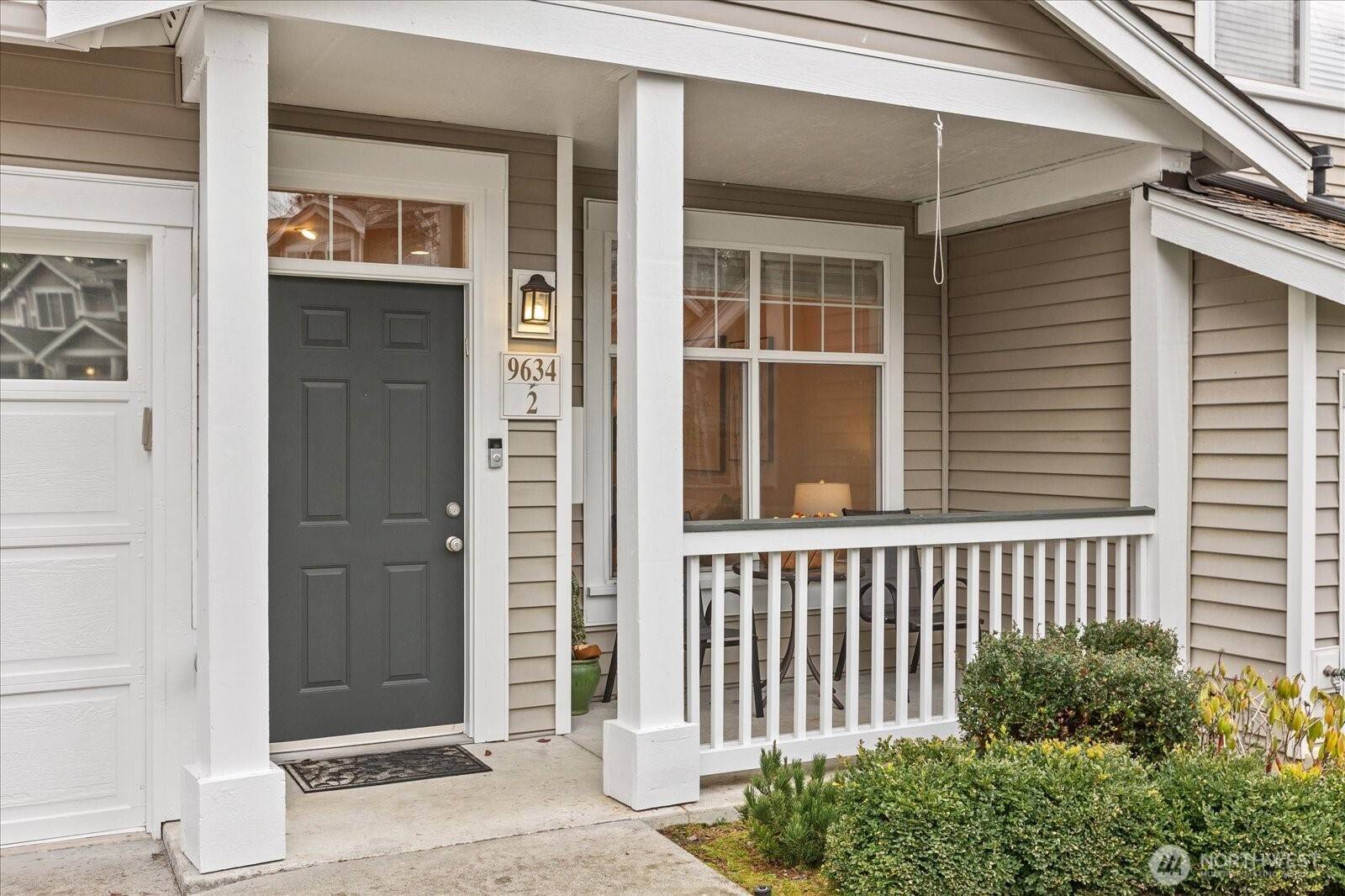 Redmond, WA 98052,9634 179th PL NE #2