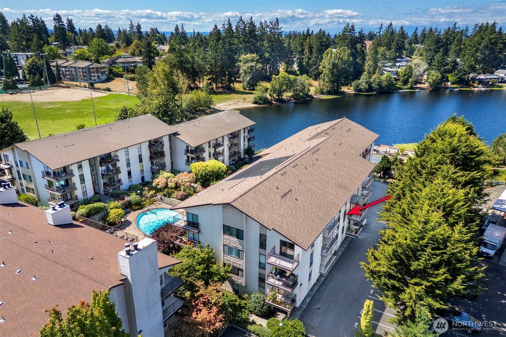 Seattle, WA 98133,13229 Linden AVE N #509-B