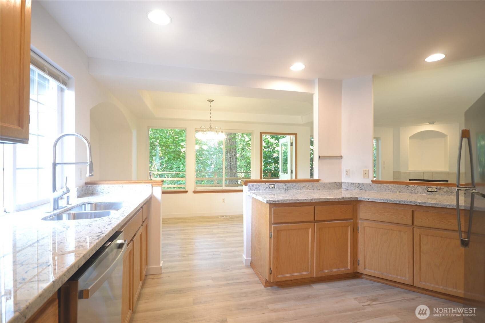 Lakewood, WA 98499,10415 Whitman AVE SW