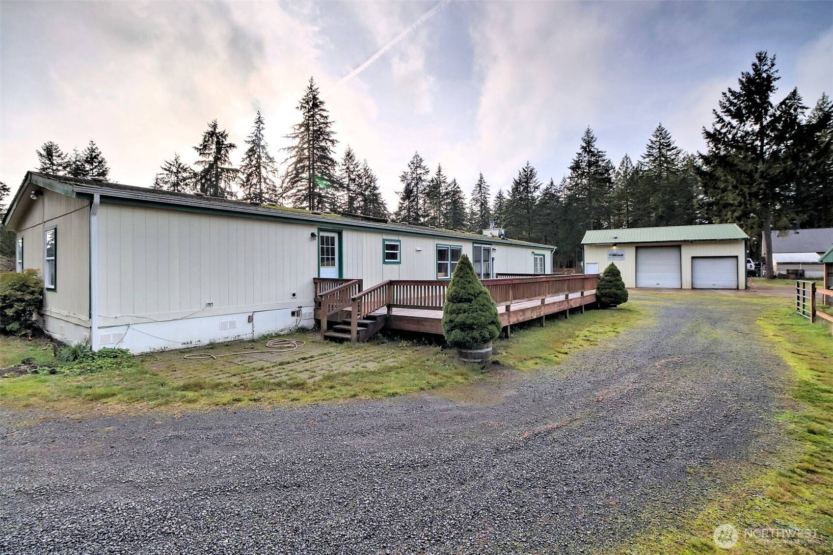 Shelton, WA 98584,221 E Little Bear LN