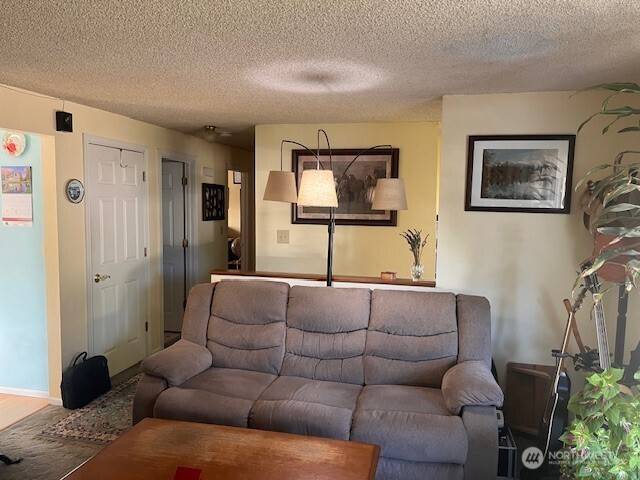 Snohomish, WA 98290,6912 142nd DR SE