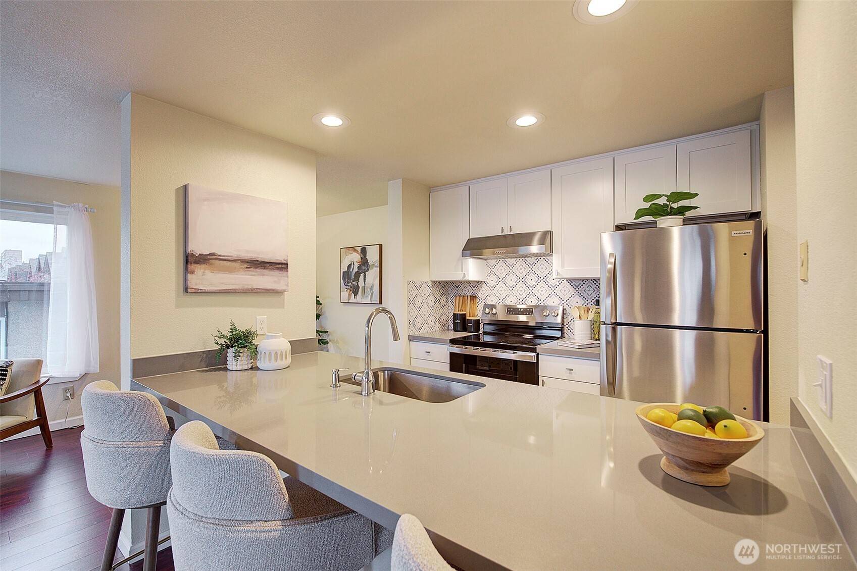 Seattle, WA 98103,3890 Whitman AVE N #301